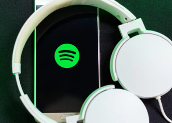 Spotify se desploma: Decepciona a Wall Street y su CEO admite frustración