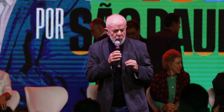 Lula responde con firmeza a los aranceles del 50% impuestos por el gobierno de Donald Trump