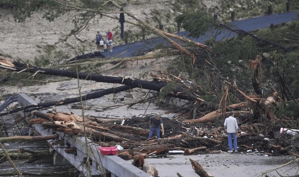 ¿Tragedia anunciada?: Campamentos infantiles arrasados por inundaciones estaban en zonas de alto riesgo en Texas