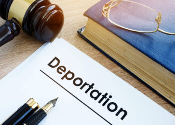 Juez bloquea por ahora la deportación de Kilmar Abrego García tras arresto de ICE