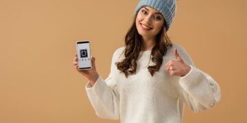 Uber informa ganancias récord y plan millonario de recompra