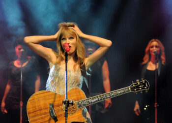 Taylor Swift convierte un simple color en un fenómeno económico mundial