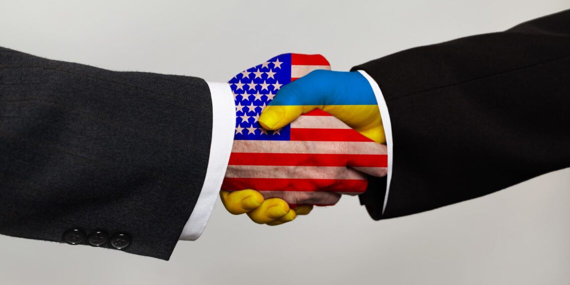 Reunión entre Donald Trump y Volodymyr Zelensky inició con un tono muy distinto al encuentro anterior