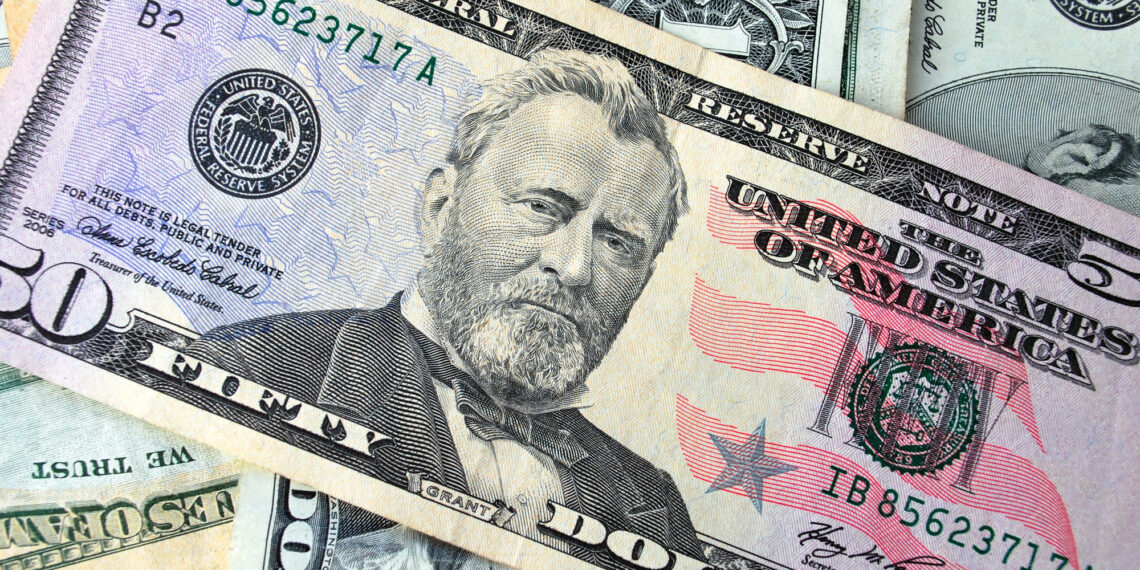 La FED enfrenta dilema: Inflación resurge mientras crece el desempleo en EE. UU.