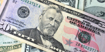 La FED enfrenta dilema: Inflación resurge mientras crece el desempleo en EE. UU.