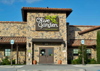 Olive Garden lanza menú de mini porciones y precios bajos