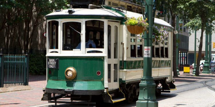 Trump anuncia envío de la Guardia Nacional a Memphis