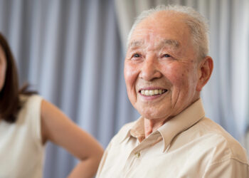 Japón rompe récord histórico: Casi 100,000 personas superan los 100 años