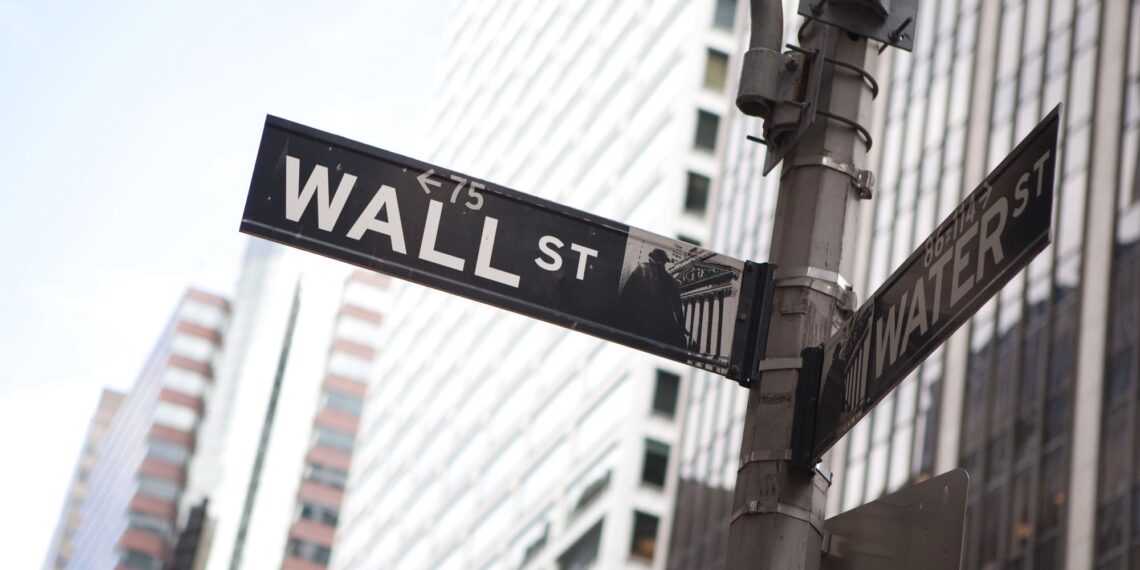 Wall Street al alza: S&P 500 supera los 6,600 tras señales de tregua entre Trump y China