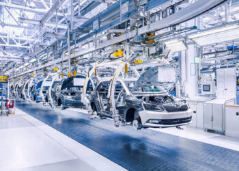 Redada de ICE en planta de Hyundai deja a familias latinas y coreanas en vilo