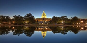 Cierre federal en EE. UU.: Qué se mantiene activo y qué se cierra si no hay acuerdo en Washington