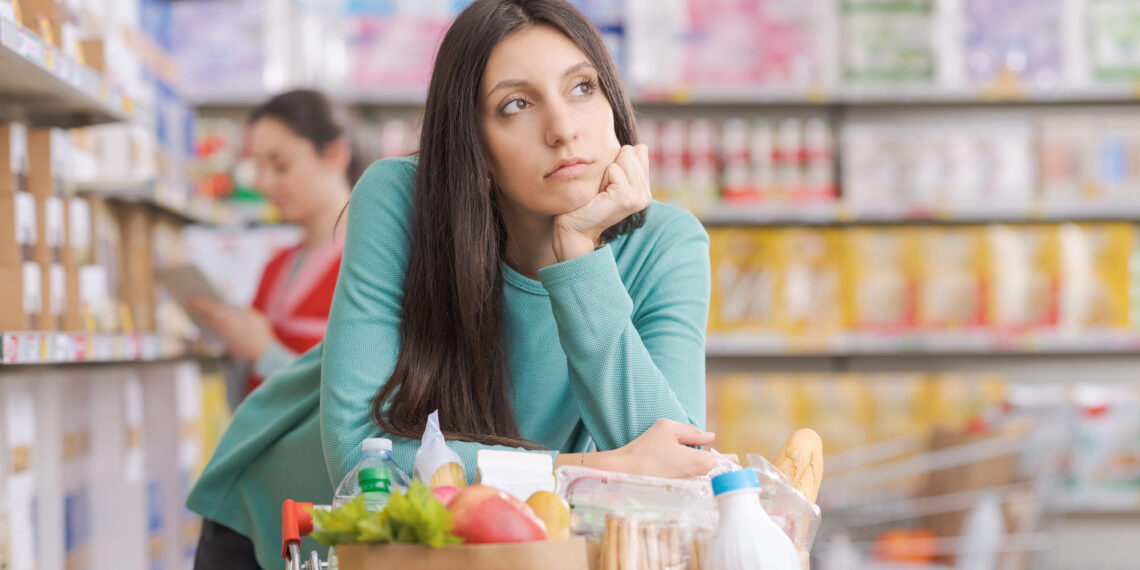 Confianza del consumidor a la baja y señales en rojo: Wall Street encara un “apagón” estadístico