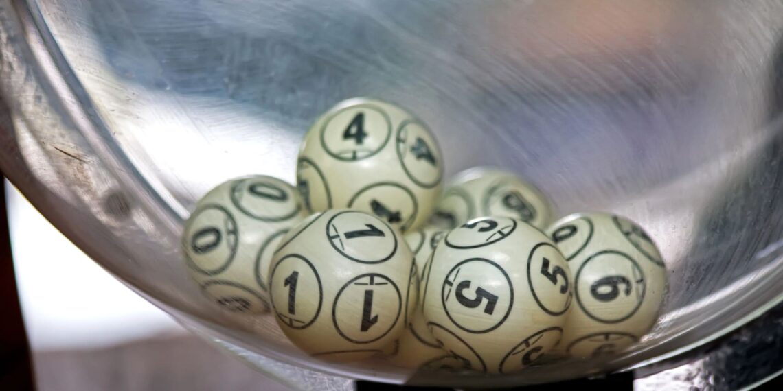 Dos boletos ganan $1.79 mil millones en Powerball