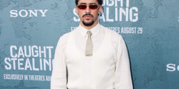 Bad Bunny enciende Puerto Rico con un concierto extra y transmisión global