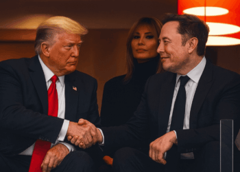 Trump envía contundente mensaje en homenaje a Charlie Kirk mientras esposa perdona al asesino