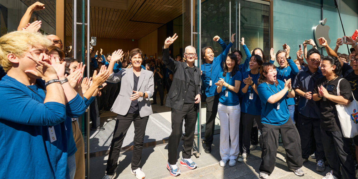 Apple se encamina a su mejor trimestre: El iPhone 17 impulsa un pronóstico histórico