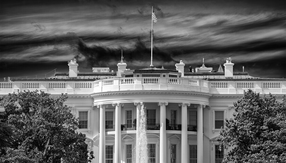 La Casa Blanca confirma despidos masivos