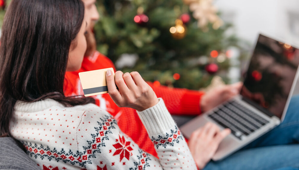 El boom digital se enfría: El gasto online navideño en EE. UU. crece a su ritmo más lento en años