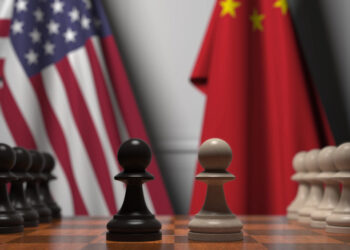 China Vs. EE. UU.: Pekín sanciona empresas de Hanwha Ocean y aplica tarifas portuarias adicionales