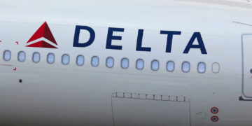 Delta despega con fuerza: Ganancias superan previsiones y los viajeros de lujo impulsan su vuelo