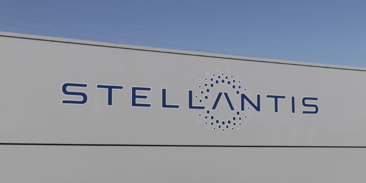Stellantis anuncia una megainversión de $13,000 millones para reactivar su producción en EE.UU.