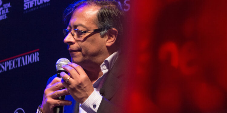 La Casa Blanca exige a Gustavo Petro retractarse tras acusación por ataque marítimo