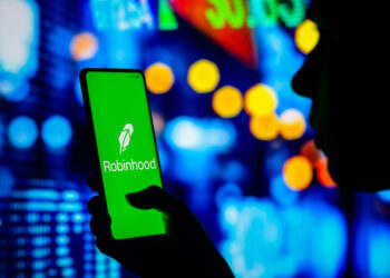 La clase trabajadora de EE. UU. irrumpe en Wall Street: Una nueva generación invierte como nunca antes