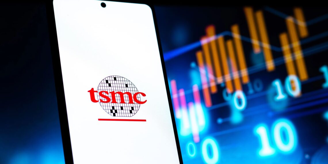 TSMC rompe el tablero: Ingresos históricos y fiebre de IA disparan las ganancias