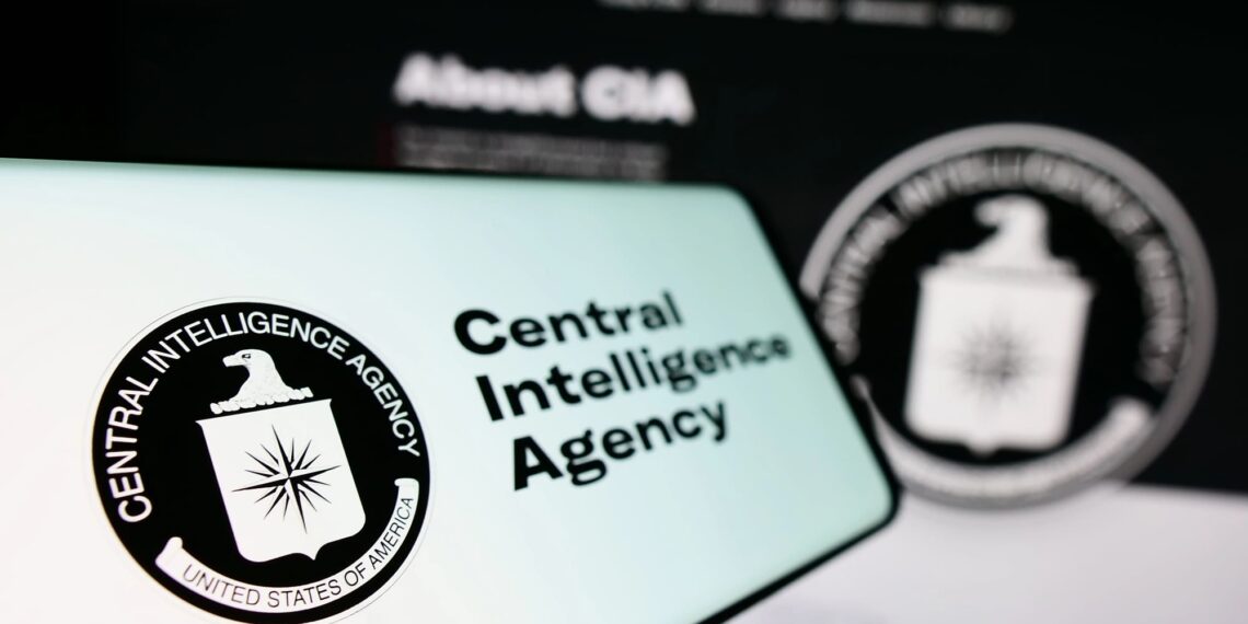 Trump da luz verde a operaciones secretas de la CIA en Venezuela, según The New York Times