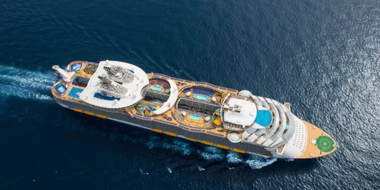 Los cruceros conquistan a EE. UU.: Se espera un récord de 22 millones de viajeros en 2026