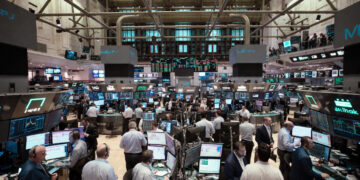 Optimismo en Wall Street: Acciones suben por cuarto día mientras crece la apuesta por recortes de la FED