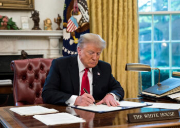 Aprueban en el congreso proyecto para divulgar los archivos de Epstein: Donald Trump debe firmarlo