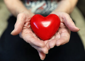 MacKenzie Scott acelera su cruzada filantrópica y suma $7.17 mil millones en donaciones en un solo año