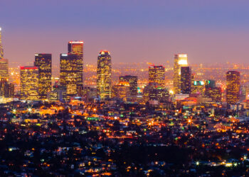 Frustran complot para detonar bombas en el área de Los Ángeles antes de Año Nuevo