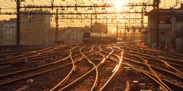 California da marcha atrás en los tribunales y asume el golpe federal al tren de alta velocidad