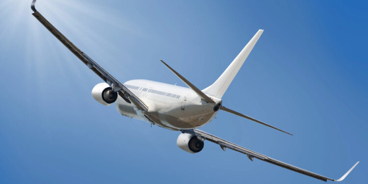 EE.UU. adquiere seis Boeing 737 para acelerar deportaciones bajo la administración Trump