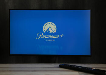 Paramount desata una ofensiva sin precedentes para arrebatar Warner a Netflix y ganar el favor de Trump