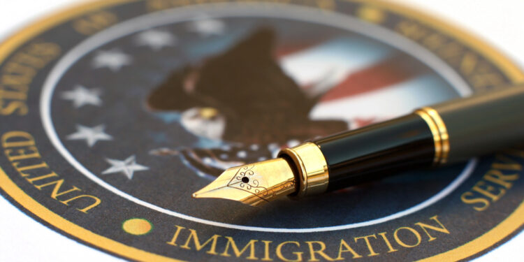 Lutnick pide un giro en la política migratoria: Únicamente inmigrantes “que impulsen la economía”