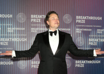 Elon Musk es el primer ser humano en alcanzar un patrimonio de $600,000 millones