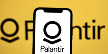 Palantir endurece su ofensiva legal y acusa a una startup rival de intentar “saquear” a sus mejores talentos