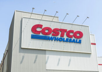 Costco desafía a la administración Trump y exige reembolsos arancelarios mientras el caso llega a la Corte Suprema