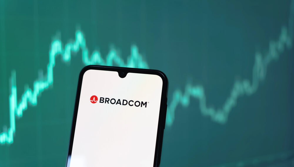 Broadcom supera previsiones y proyecta un fuerte salto en ventas de chips de IA