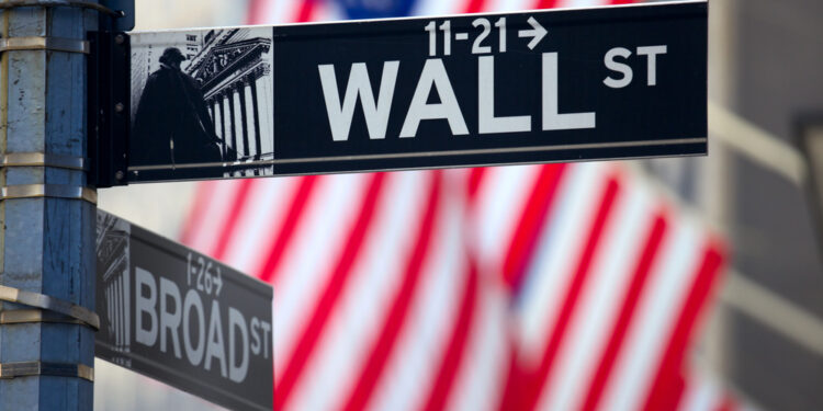 Wall Street cierra enero en verde pese a tres días de caídas