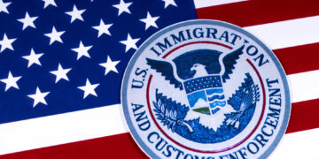 Jamie Dimon cuestiona la política migratoria de Trump