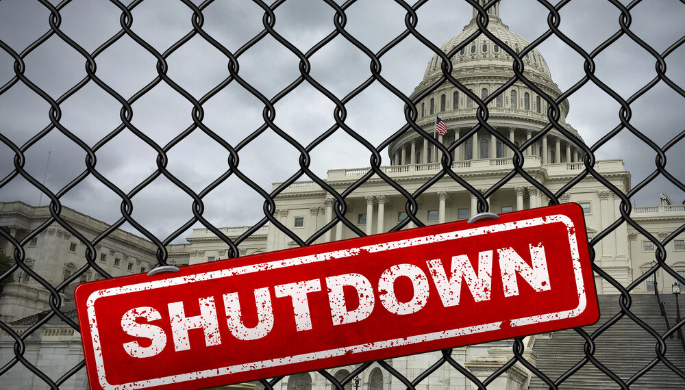 Cierre parcial de Washington mientras el Congreso apuesta a una reapertura exprés para este lunes