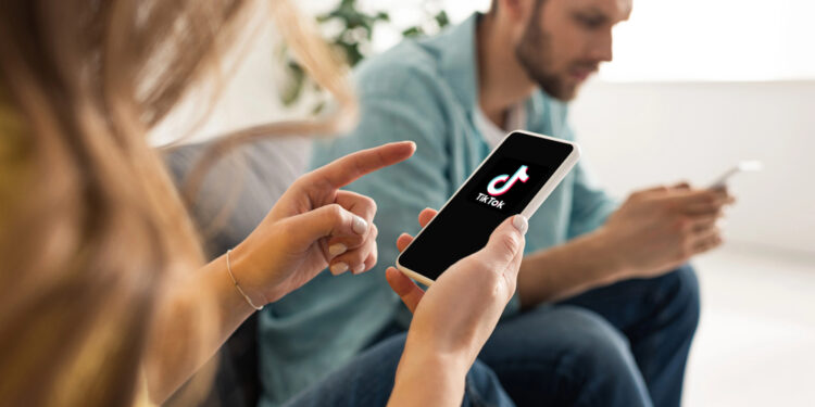 Incertidumbre y fallos técnicos empañan la nueva era de TikTok en Estados Unidos
