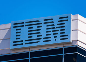 IBM impulsa sus acciones tras batir previsiones y reforzar su apuesta tecnológica