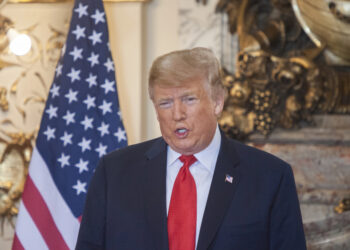 Trump demanda al IRS y al Tesoro por una histórica filtración de datos fiscales