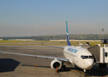WestJet da marcha atrás a su apuesta por asientos ultracompactos tras una ola de críticas