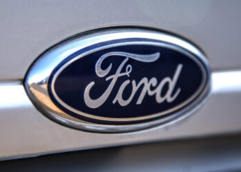 Ford recupera terreno y logra su mejor año de ventas en EE. UU. desde 2019